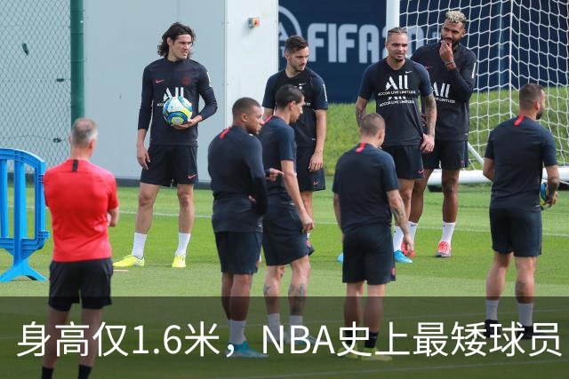 身高仅1.6米,NBA史上最矮球员,博格斯的球衣号码将在黄蜂队退役